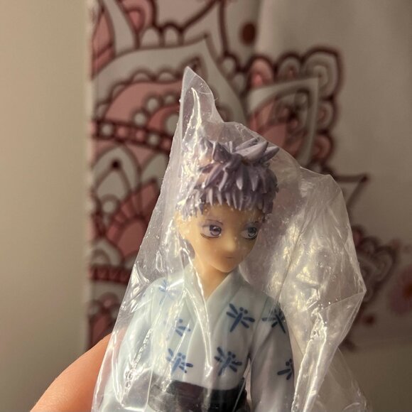 Jujustu Kaisen Anime Satoru Gojo Kid Figure, 5.5" tall figurine, no box - Picture 4 of 5